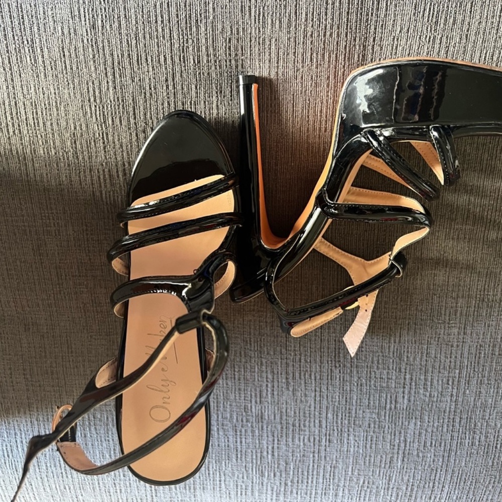 Onlymaker Platform Stilettos - Picture 2 of 3
